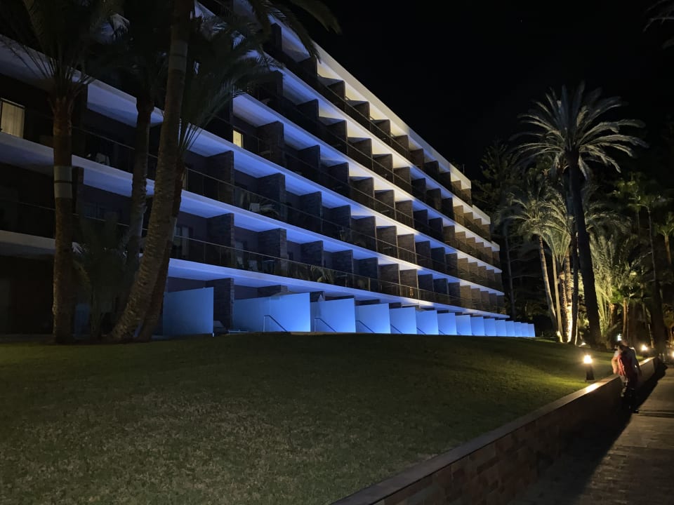 Außenansicht Hotel Riu Palace Oasis