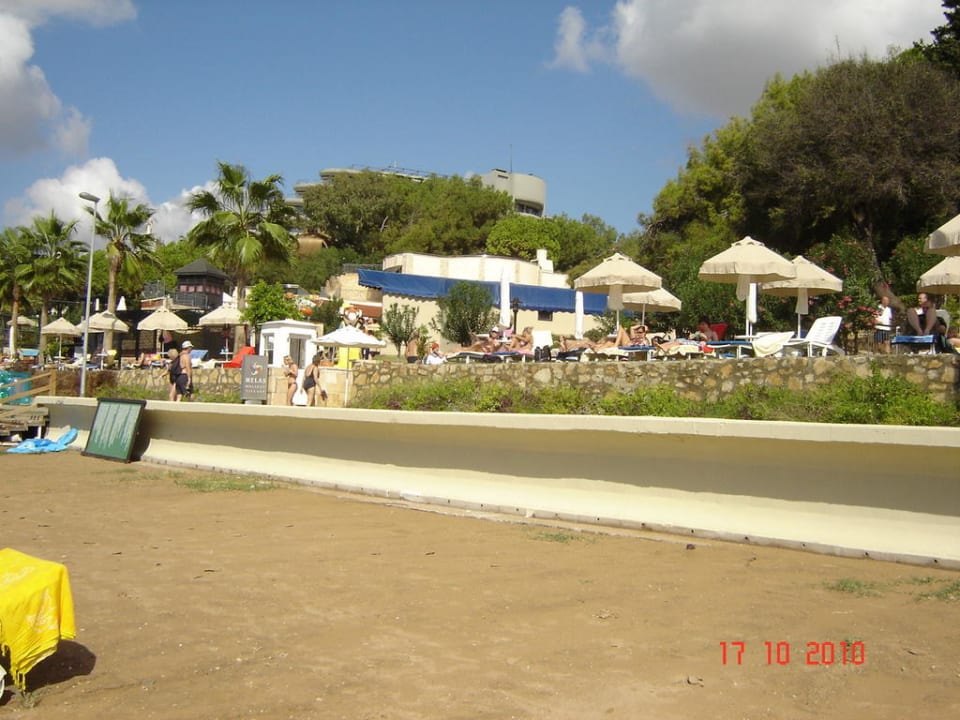 Strand Melas Holiday Village