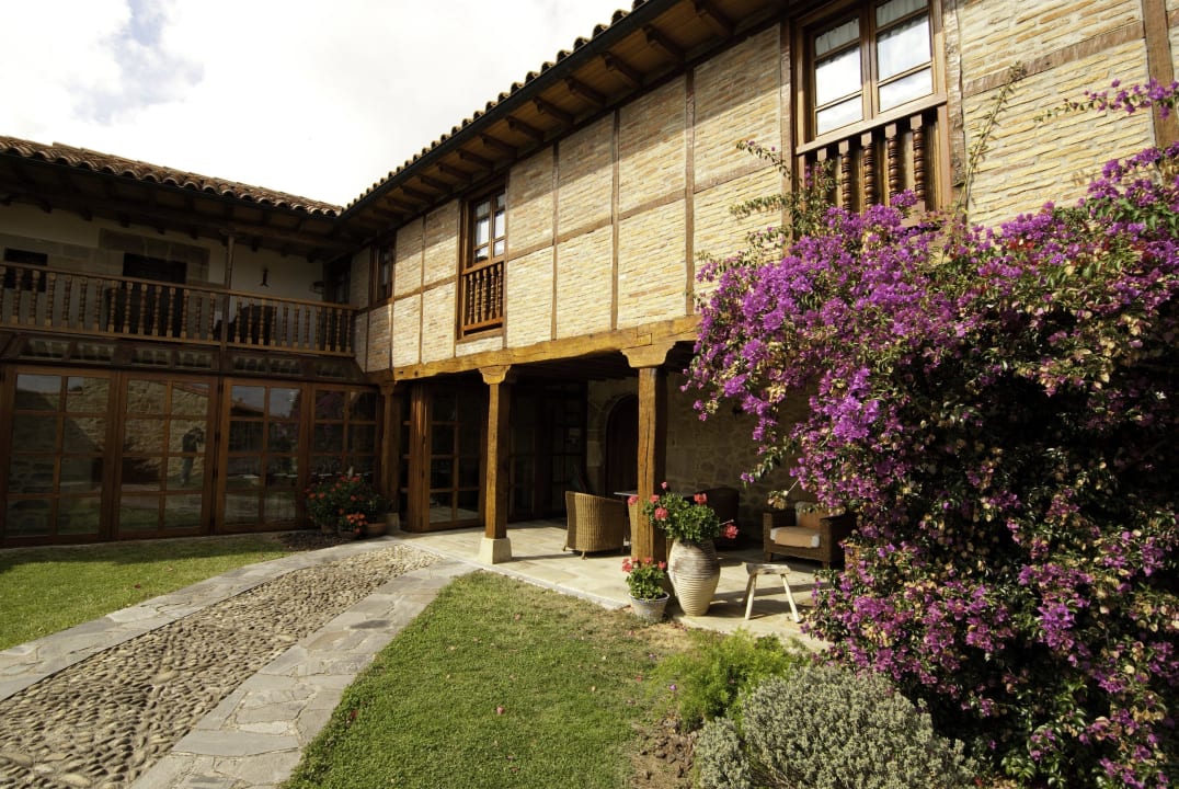 Fachada principal Hotel Posada La Casona de Los Güelitos