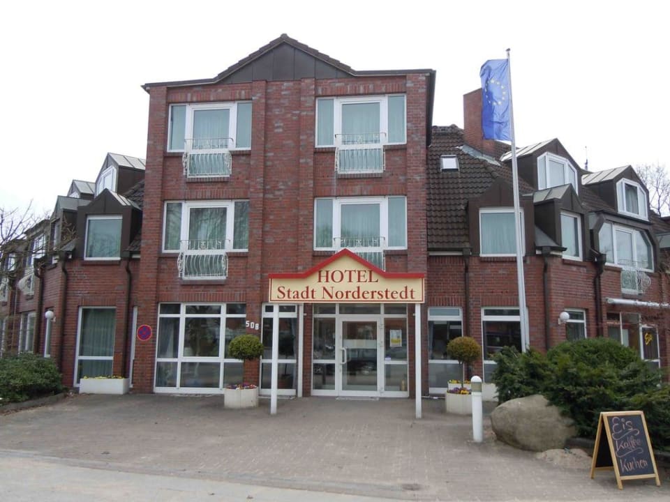 Außenansicht Hotel Stadt Norderstedt