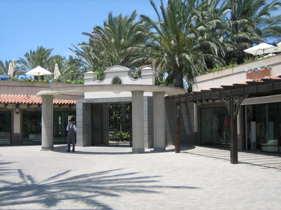 Hintereingang vom Meer / Strand Lopesan Costa Meloneras, Resort & Spa
