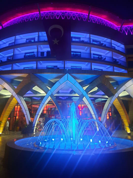 Außenansicht Granada Luxury Okurcalar