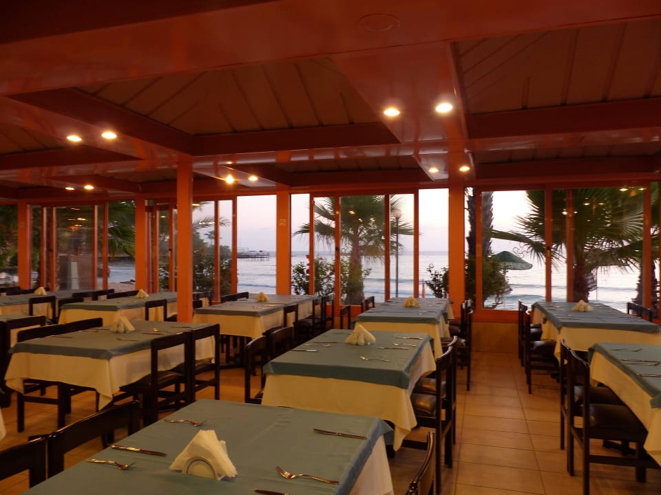 Schöne Aussich aus dem Restaurant. Top Hotel