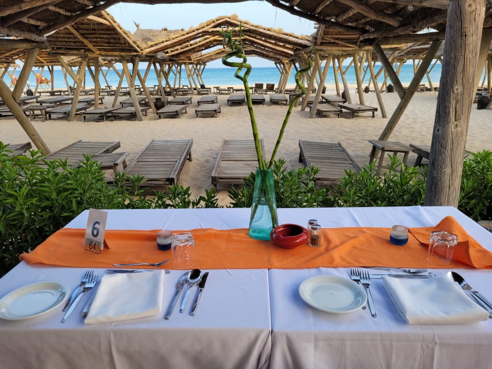 Gastro The Orangers Beach Resort and Bungalows