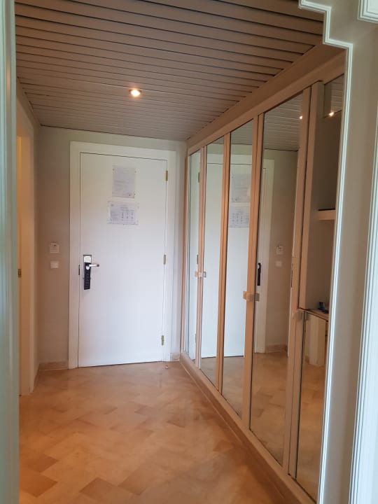 Zimmer Hotel Royal Garden Palace