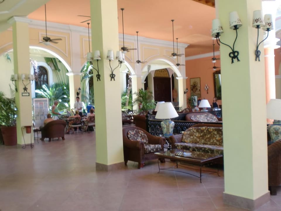 Große offene Lobby Hotel Riu Tequila