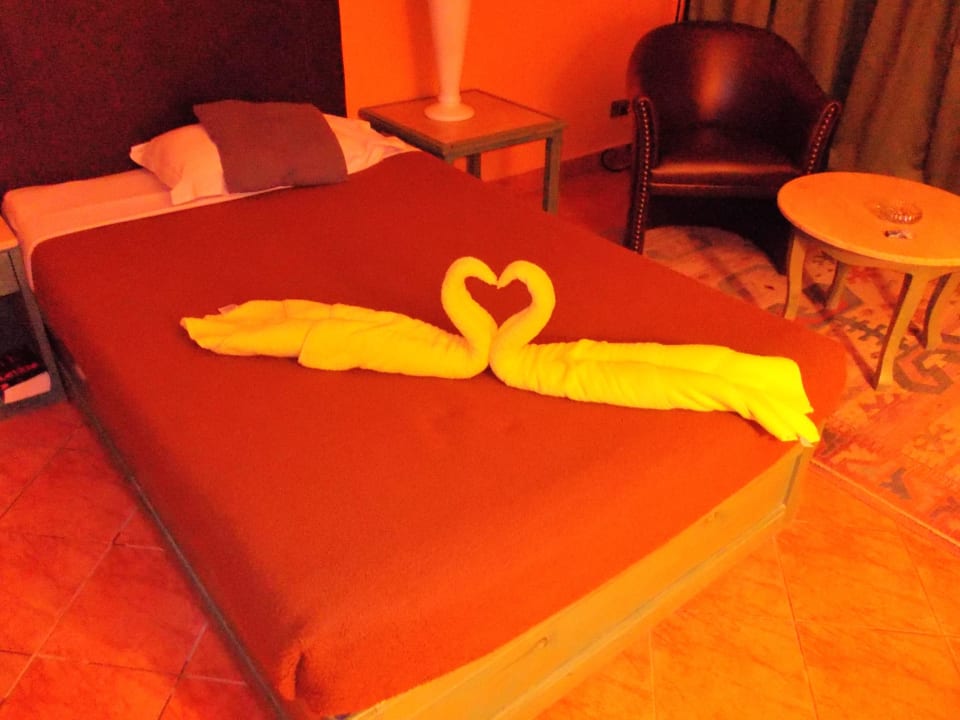 Handtuchkunst Arabia Azur Resort