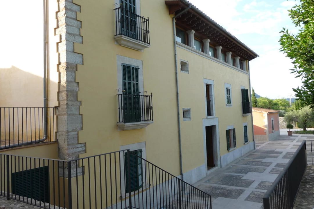 Blick von Terrasse auf Hotel Hort de Cas Missèr