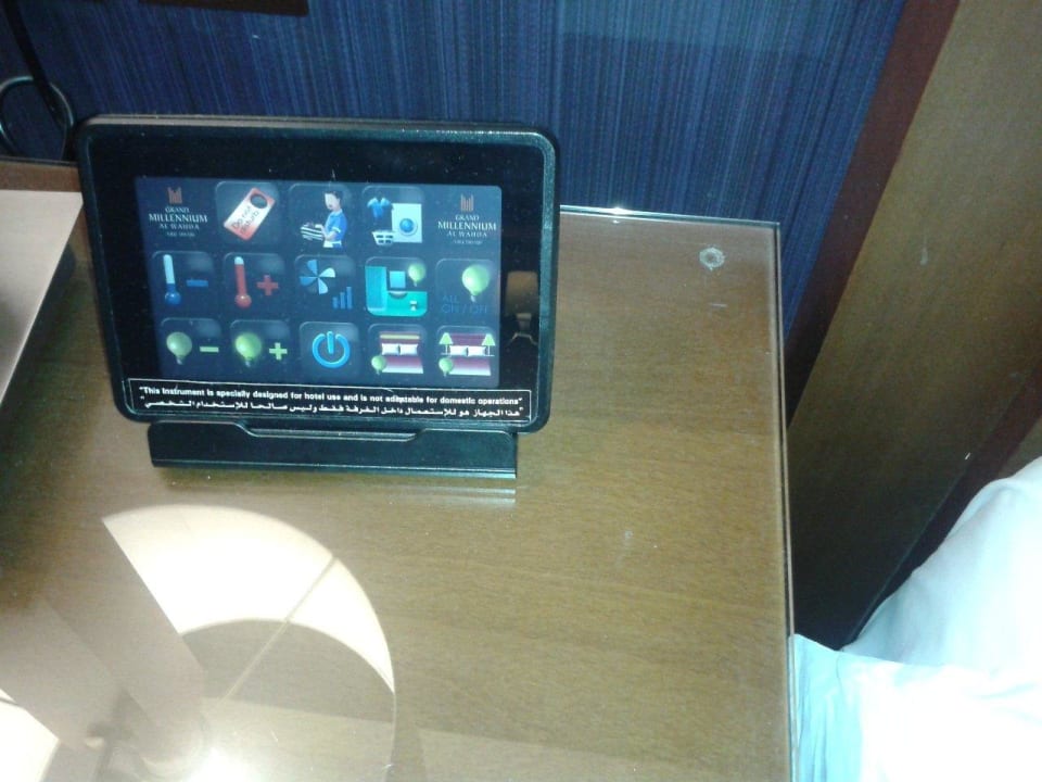 Zimmer - "Computer" Grand Millennium Al Wahda Abu Dhabi