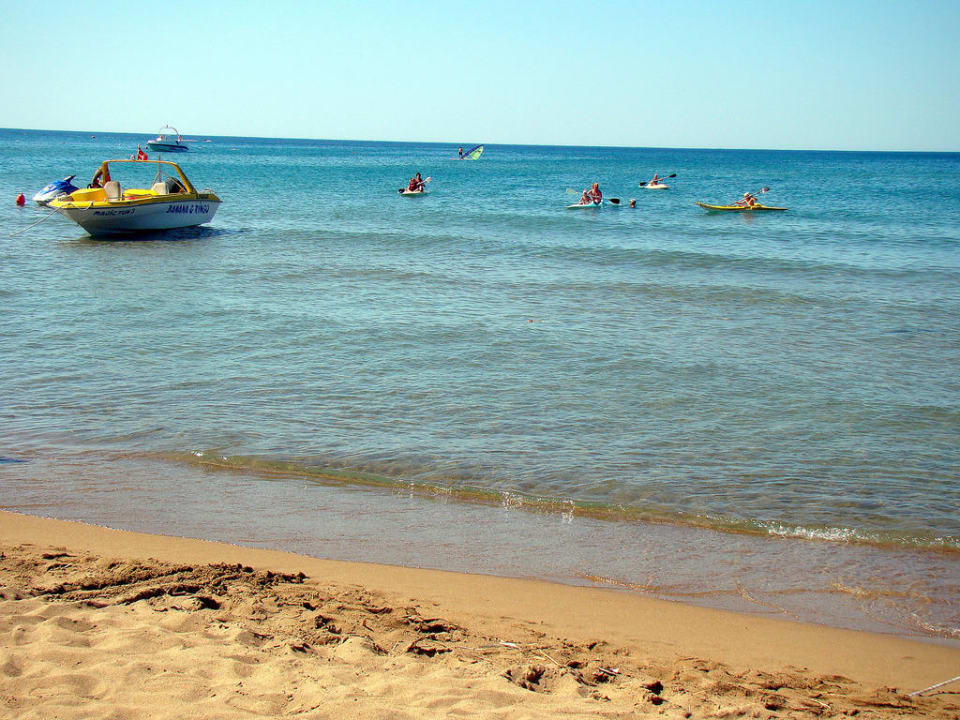 Пляж Kamelya Collection Selin Hotel