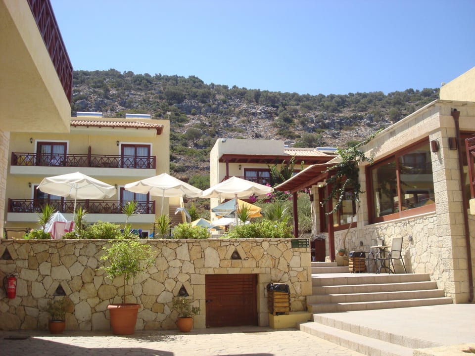 Blick auf den neuen Teil Cactus Village Cactus Beach