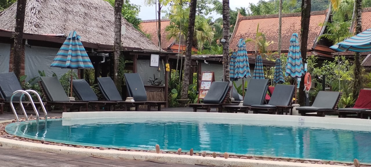 Pool Khaolak Bhandari Resort & Spa