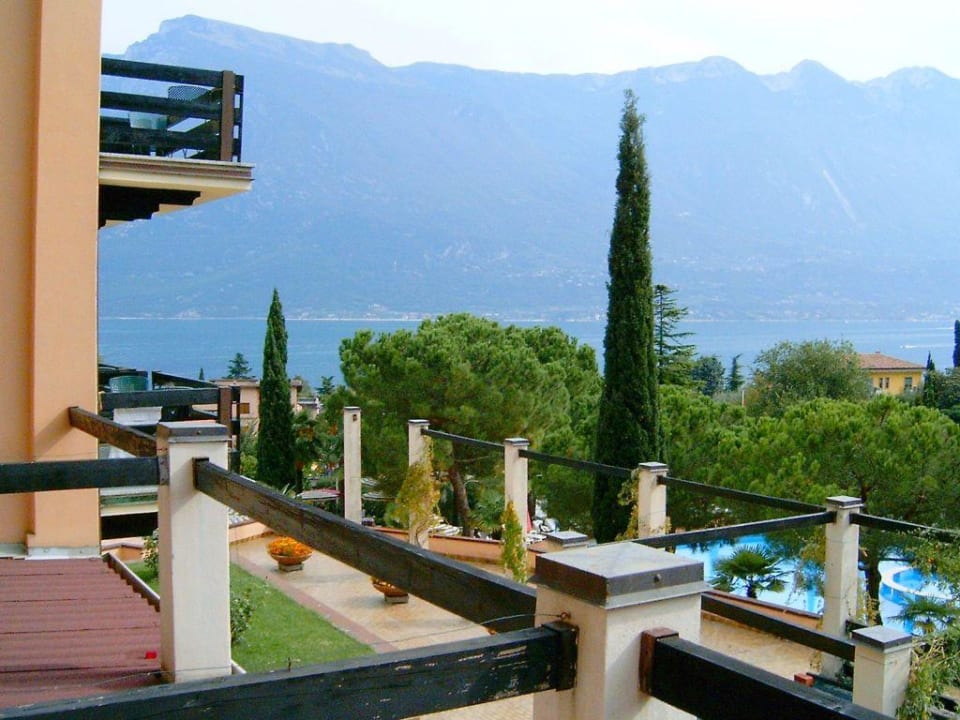 Blick vom 2. Stock Hotel Caravel