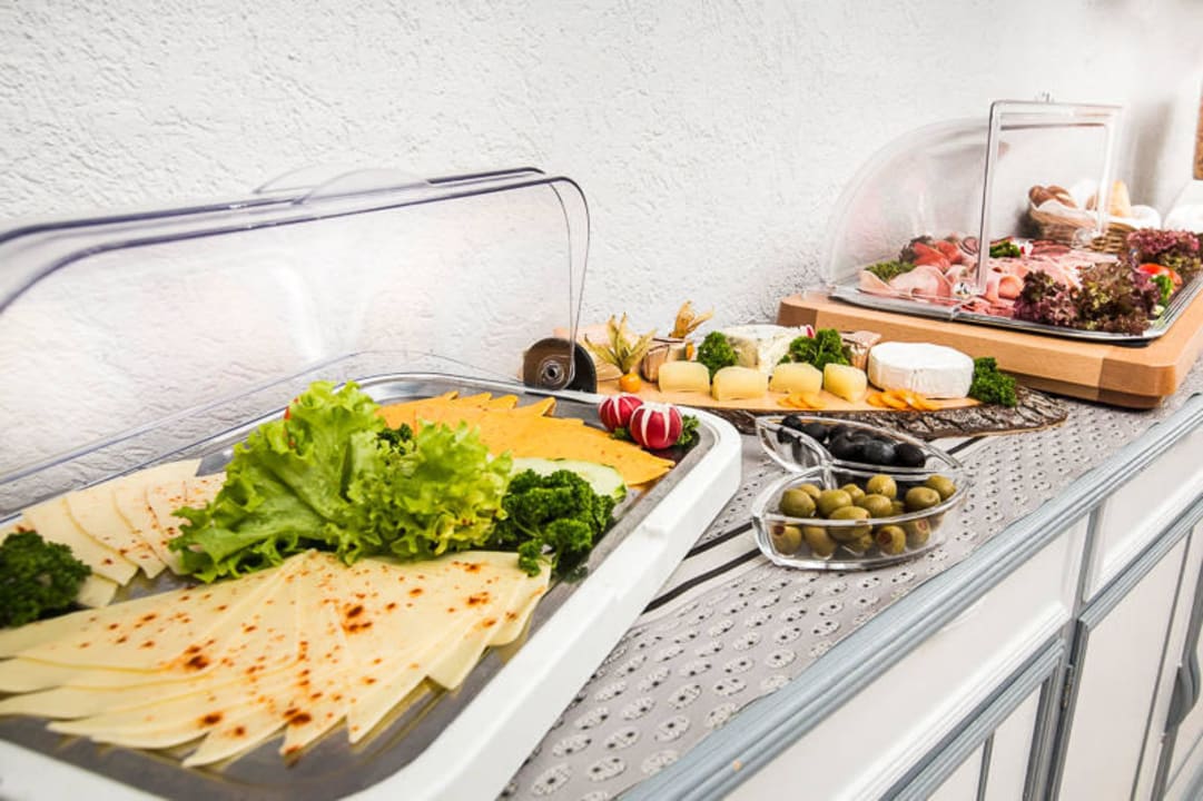 Frühstücksbuffet Pension Am Römerberg