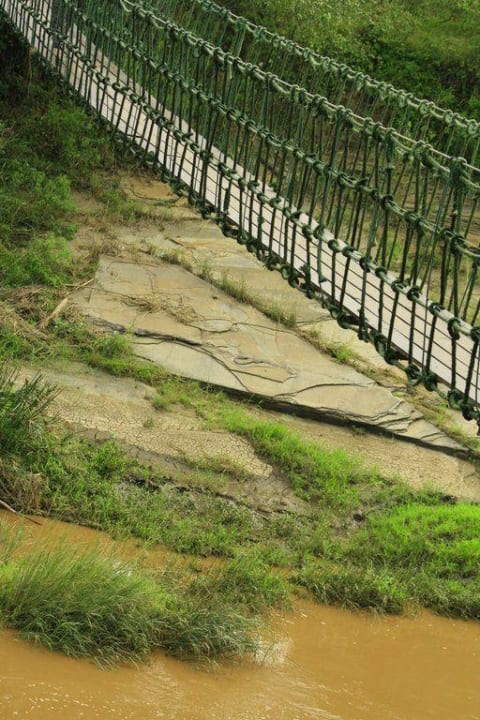Hängebrücke am Camp Tented Camp Mara - Intrepids