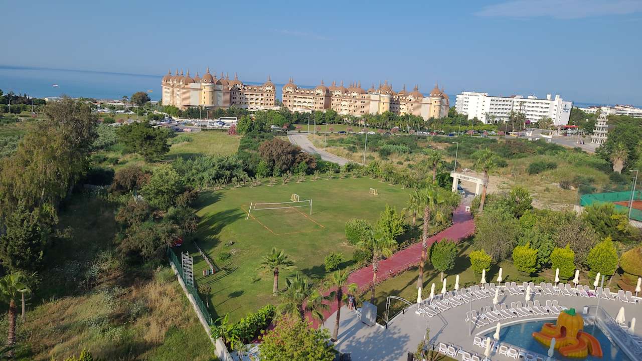 Ausblick Glamour Resort & Spa