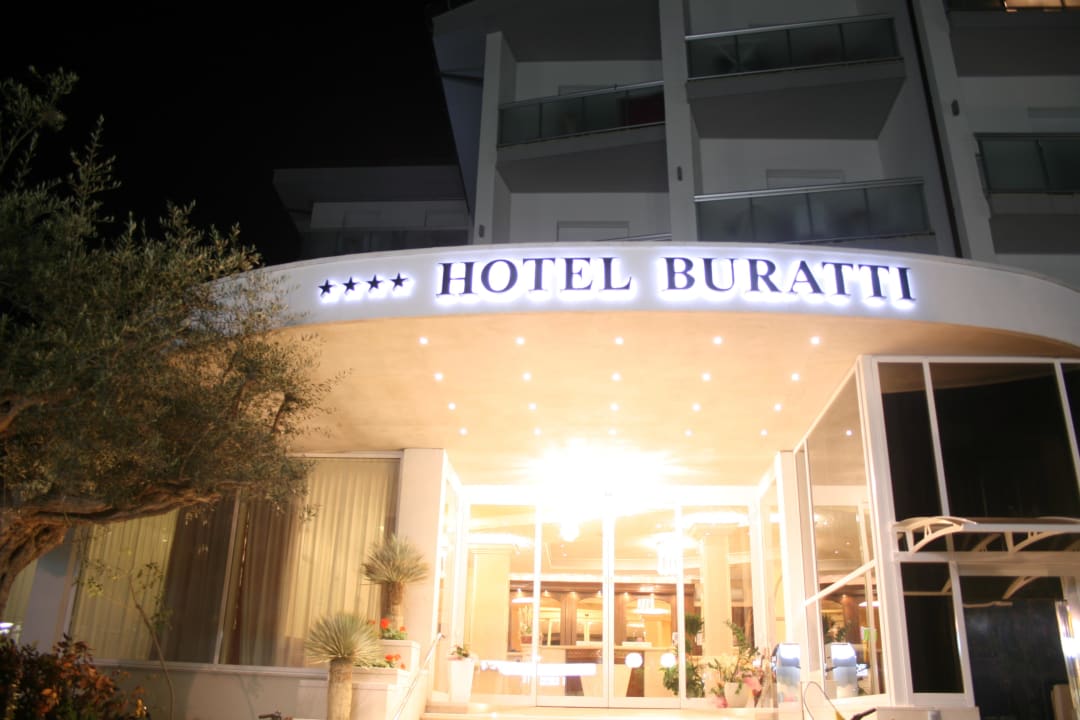 Eingang Hotel Hotel Buratti