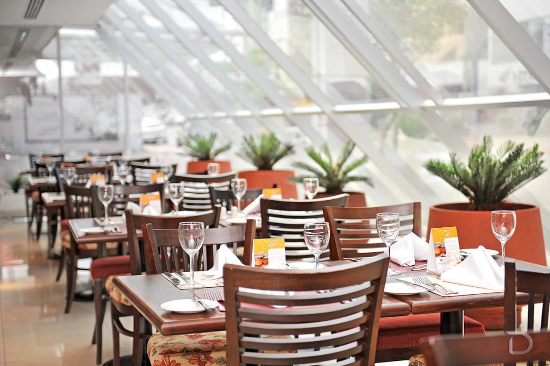 Restaurant view Hotel Deville Prime Cuiabá