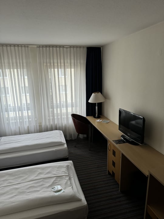 Zimmer ACHAT Hotel Dresden Elbufer