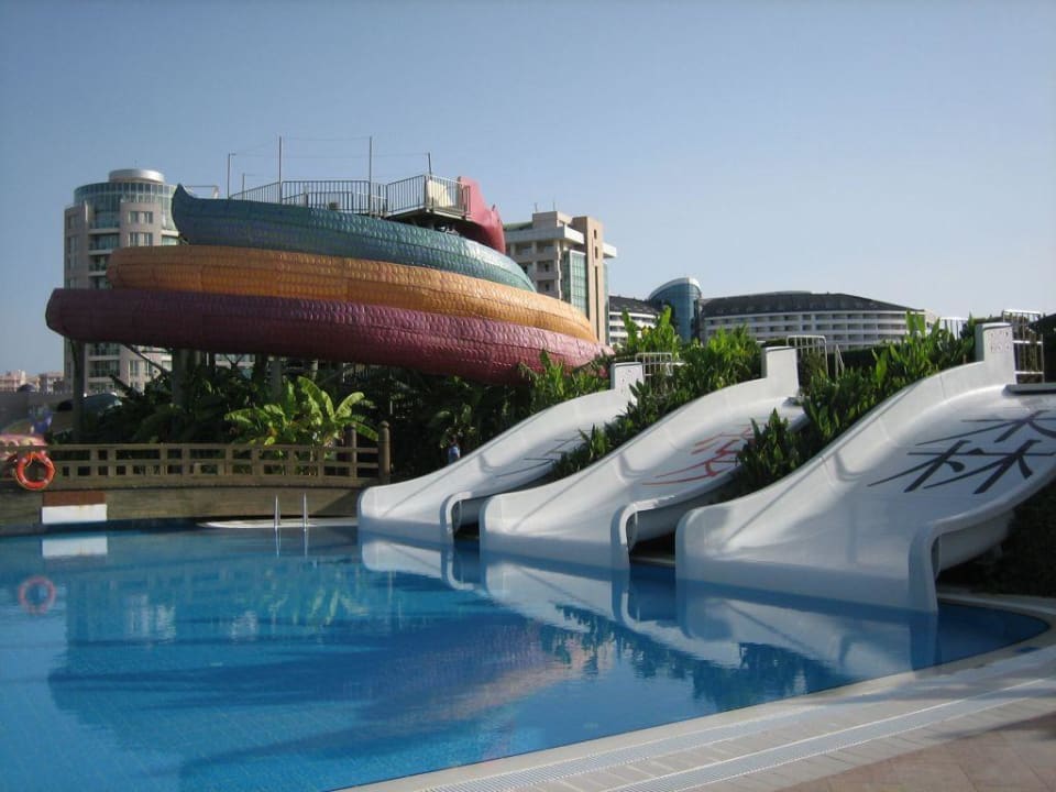 Rutschen im anderen Kinderpool Limak Lara Deluxe Hotel & Resort