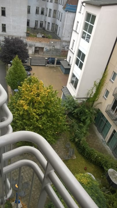 Blick nach unten Victor's Residenz Hotel Leipzig