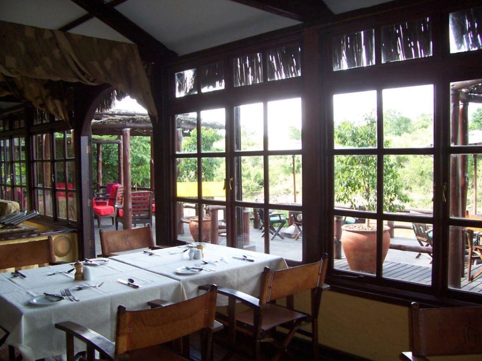 Lodge Restaurant Hotel Olonana Safari Camp