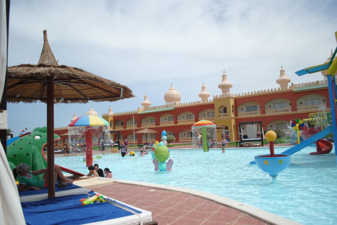 Basen dla dzieci Pickalbatros Alf Leila Wa Leila Resort - Neverland Hurghada