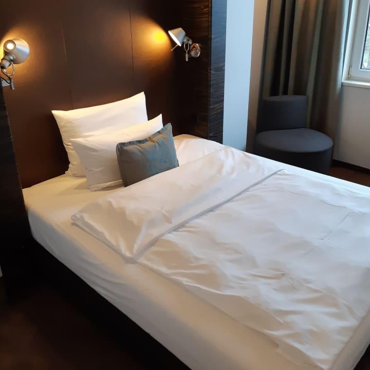 Zimmer Motel One Hamburg Airport