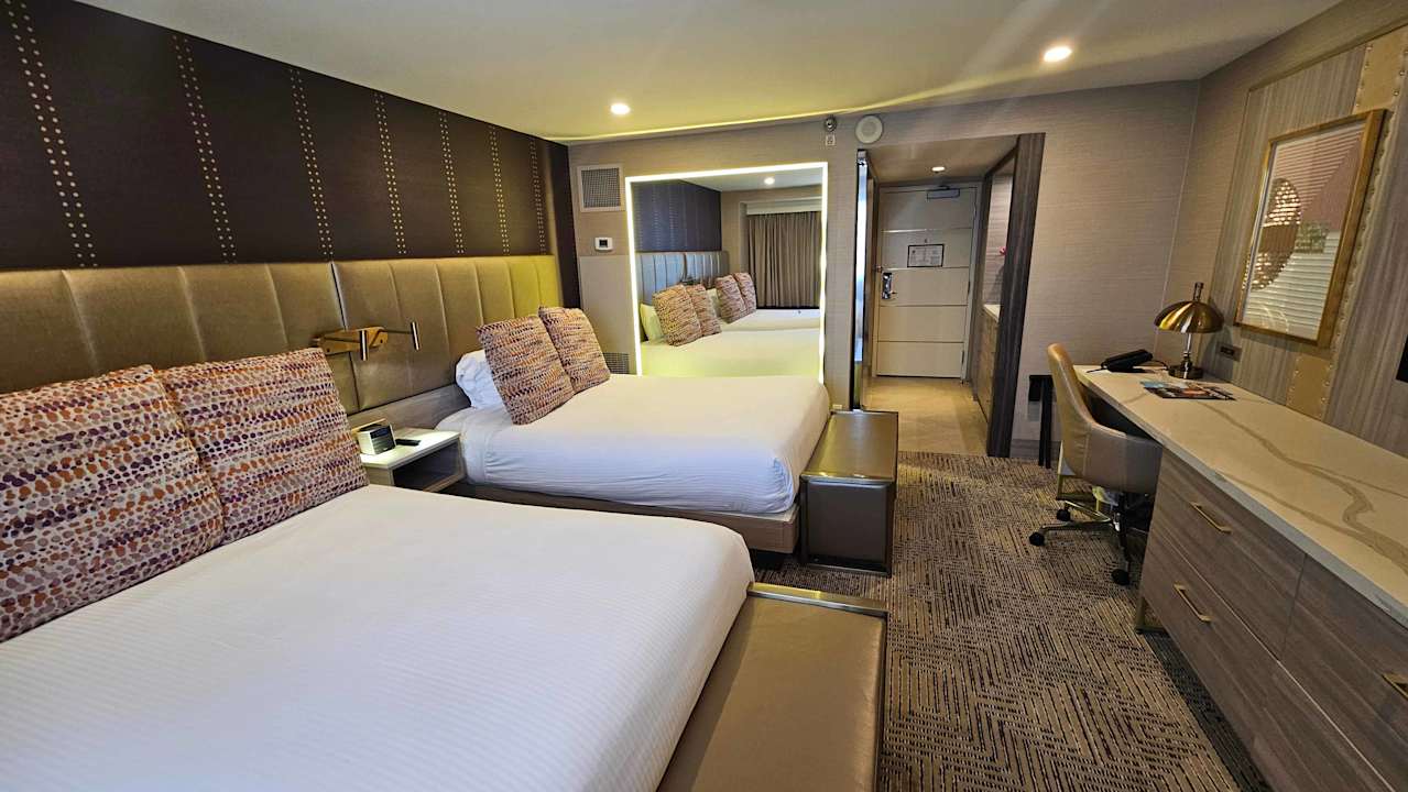 Zimmer Sahara Las Vegas