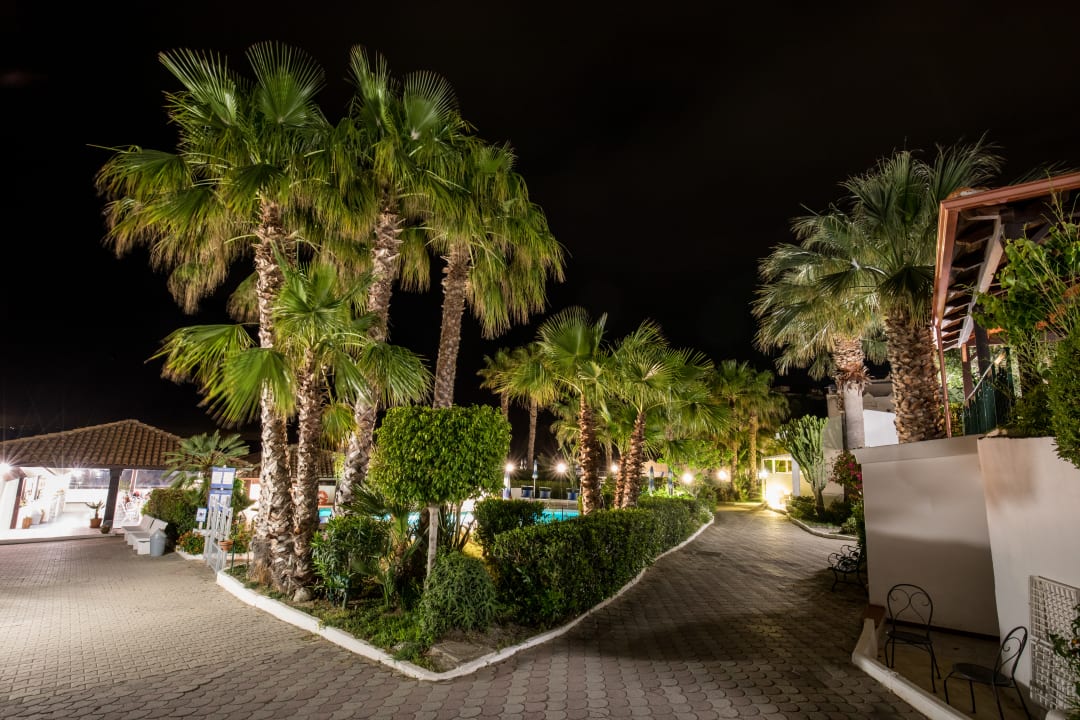 Gartenanlage Villaggio Baia d'Ercole