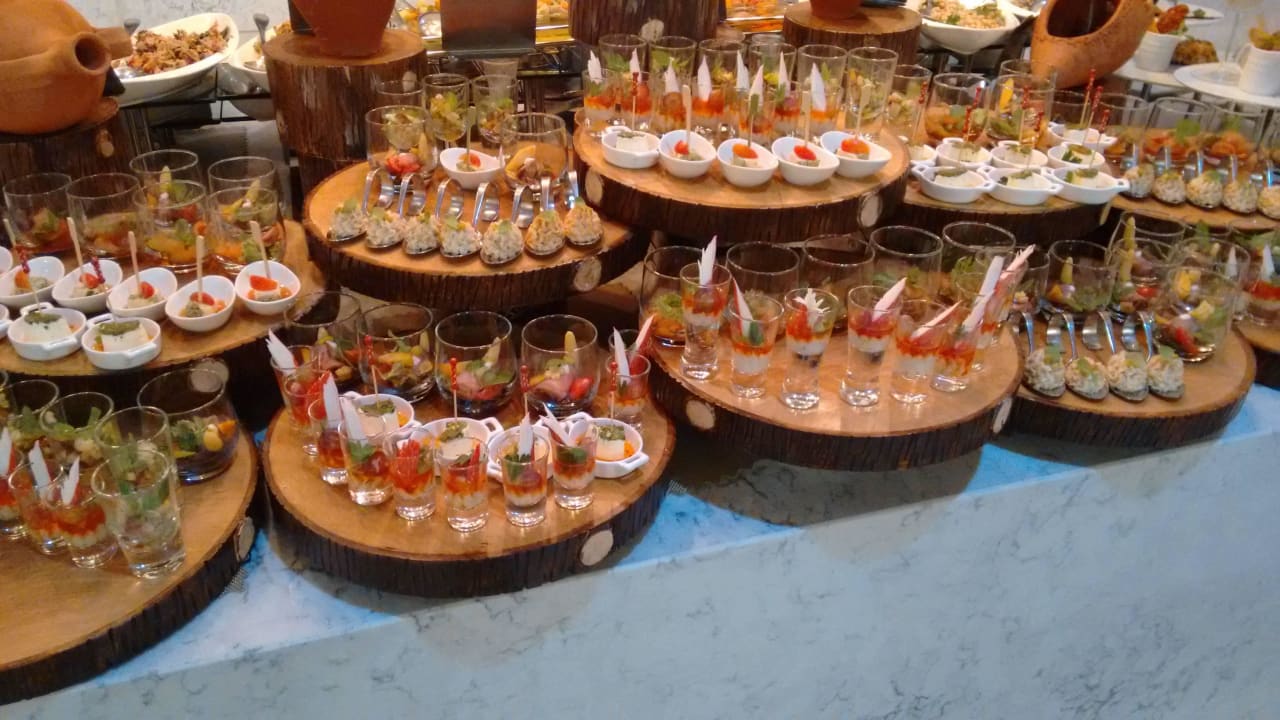 Vorspeiseauswahl - Palmiye Hauptrestaurant Acanthus Cennet Barut Collection