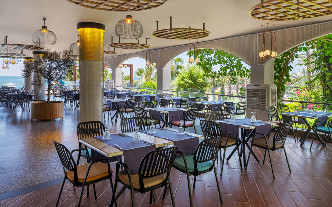 Gastro Adin Resort Hotel