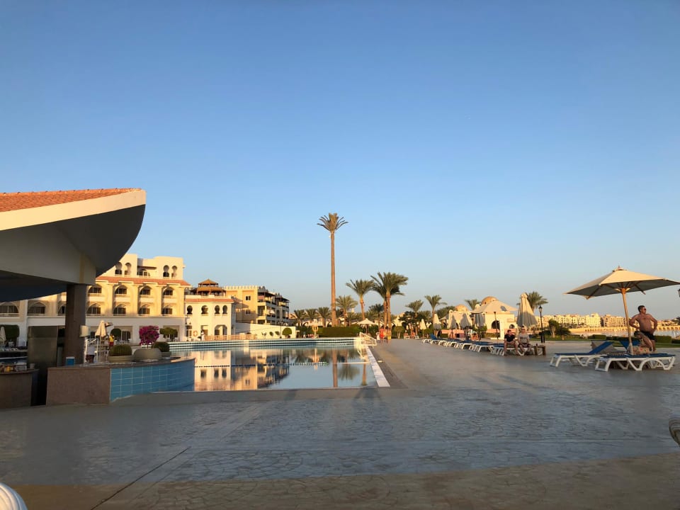 Pool Old Palace Resort Sahl Hasheesh
