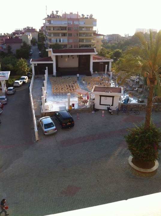 Animation Larina Resort Spa & Hotel