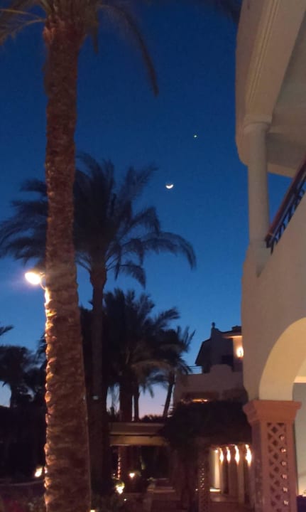 Abends vor dem Blue Marin Iberotel Palace