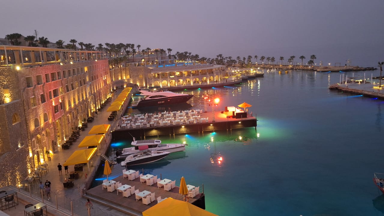 Außenansicht Pickalbatros Citadel Resort