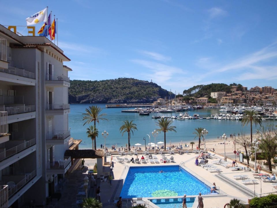 Vom Balkon Zimmer 311 Hotel Eden Soller