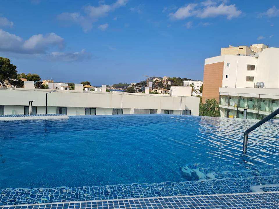 Pool Hotel Morlans Suites