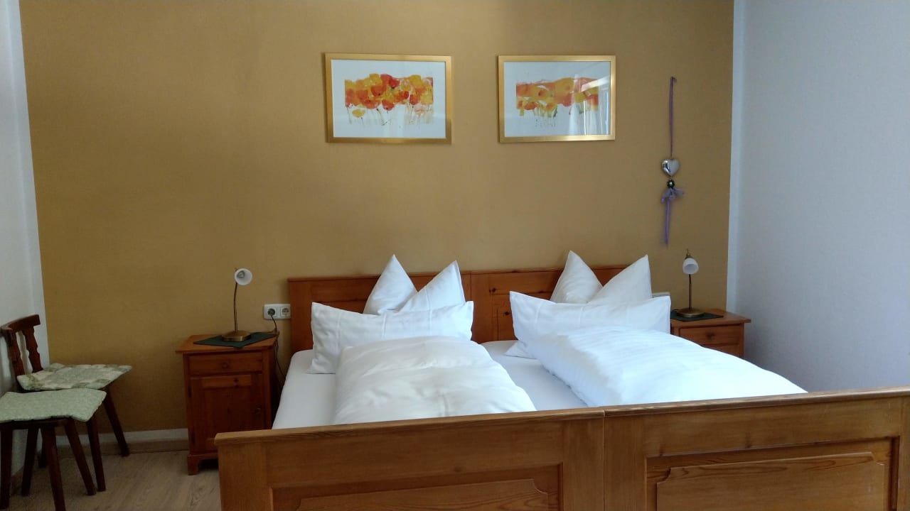 Zimmer Pension & Ferienwohnungen Etzerschlössl