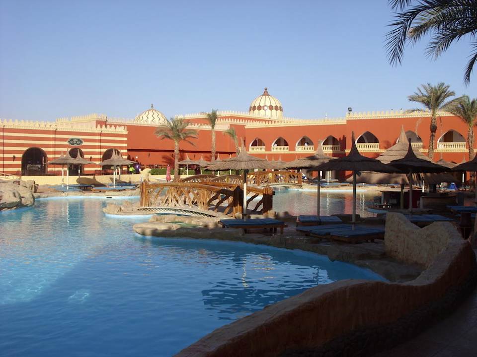 Hauptpool Pickalbatros Alf Leila Wa Leila Resort - Neverland Hurghada