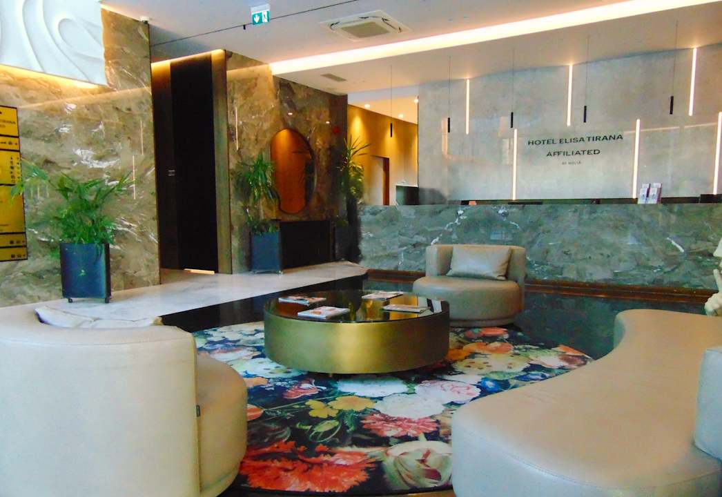Lobby Hotel Elisa Tirana, Affiliated by Meliá
