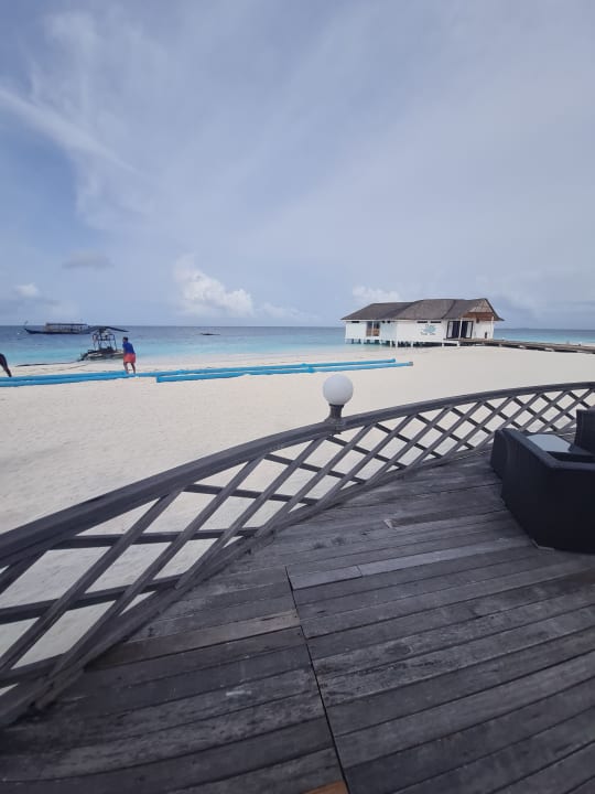 Strand Angaga Island Resort