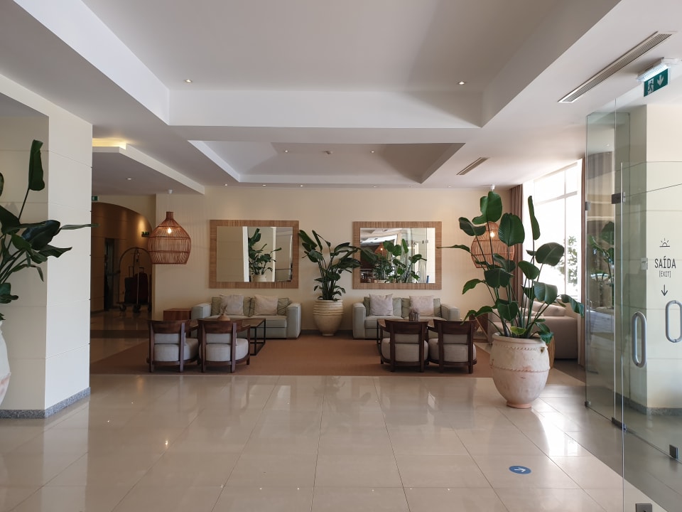 Lobby PortoBay Falésia