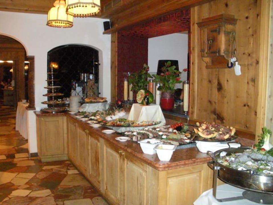 Spezialitäten Abendbuffet The Alpine Palace