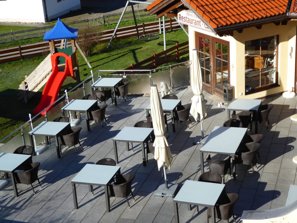 Terrasse Familien- und Wellnesshotel Viktoria