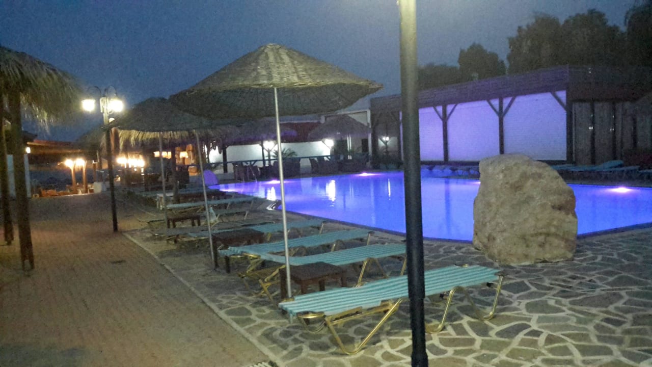 Pool am Strand Hotel Aquarius Beach