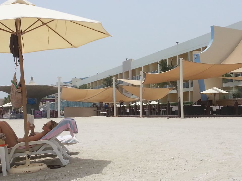 Mit Blick auf die Zimmer Radisson Blu Resort Fujairah