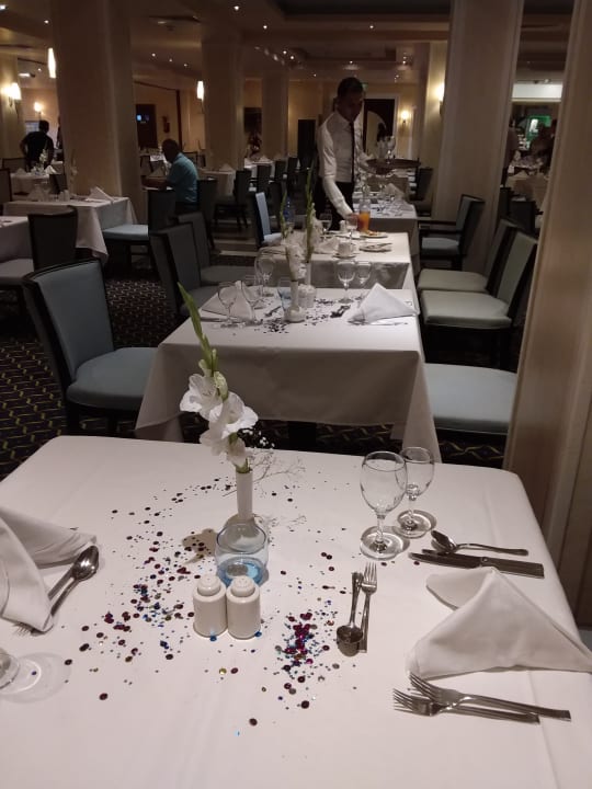 Gastro Premier Le Reve Hotel & Spa