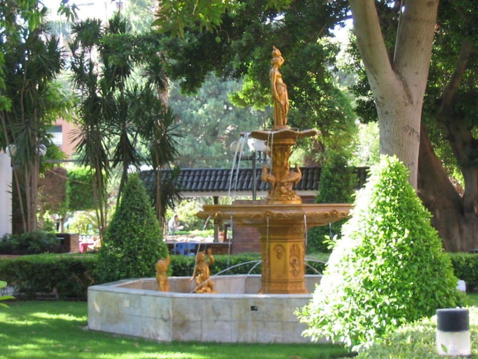 Hotelgarten Cairo Marriott Hotel & Omar Khayyam Casino