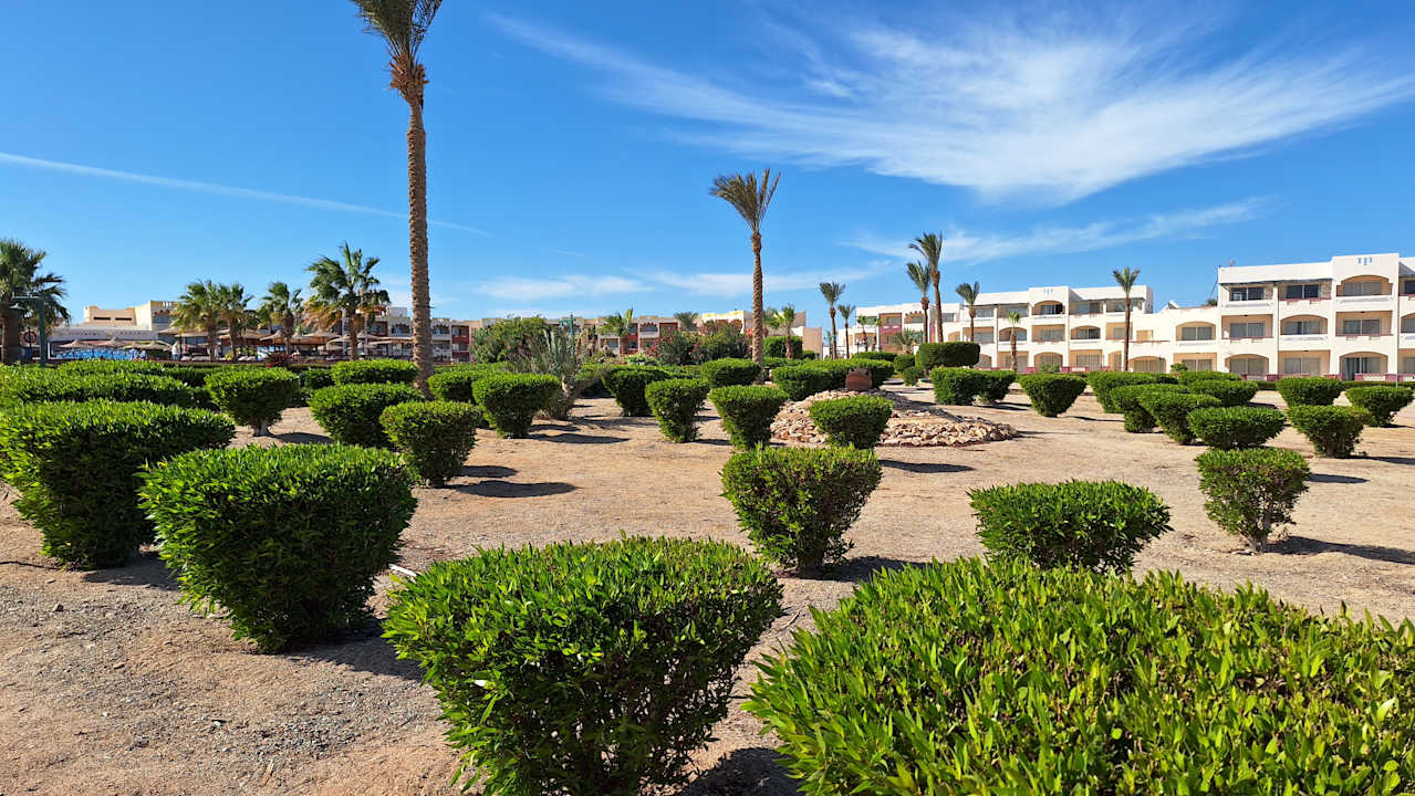 Gartenanlage Bliss Nada Beach Resort